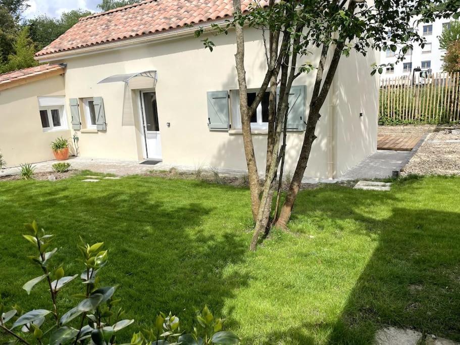 Petite Maison Avec Jardin Au Calme Floirac  Exterior photo